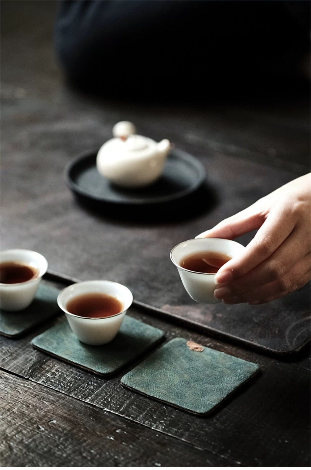 Handmade non-legacy fabric plaid Xiangyun yarn silk handmade retro coaster fabric tea mat tea tray insulation pad